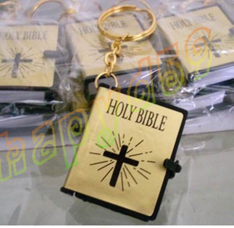 1pcs English Christian Gospel Christmas crafts mini bible keychain God day school supplies key ring souvenir