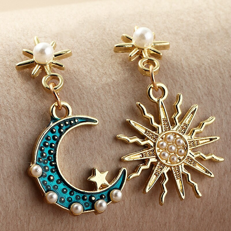 Classic Geometric Women Dangle Earrings Asymmetric Earrings Of Star And Moon Female Korean Jewelry