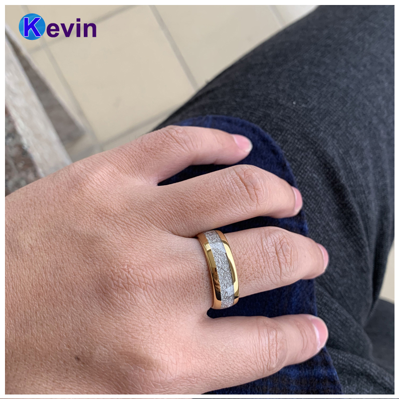 Gouden Ring Tungsten Wedding Band Met Witte Meteoriet Inlay Breedte 8mm