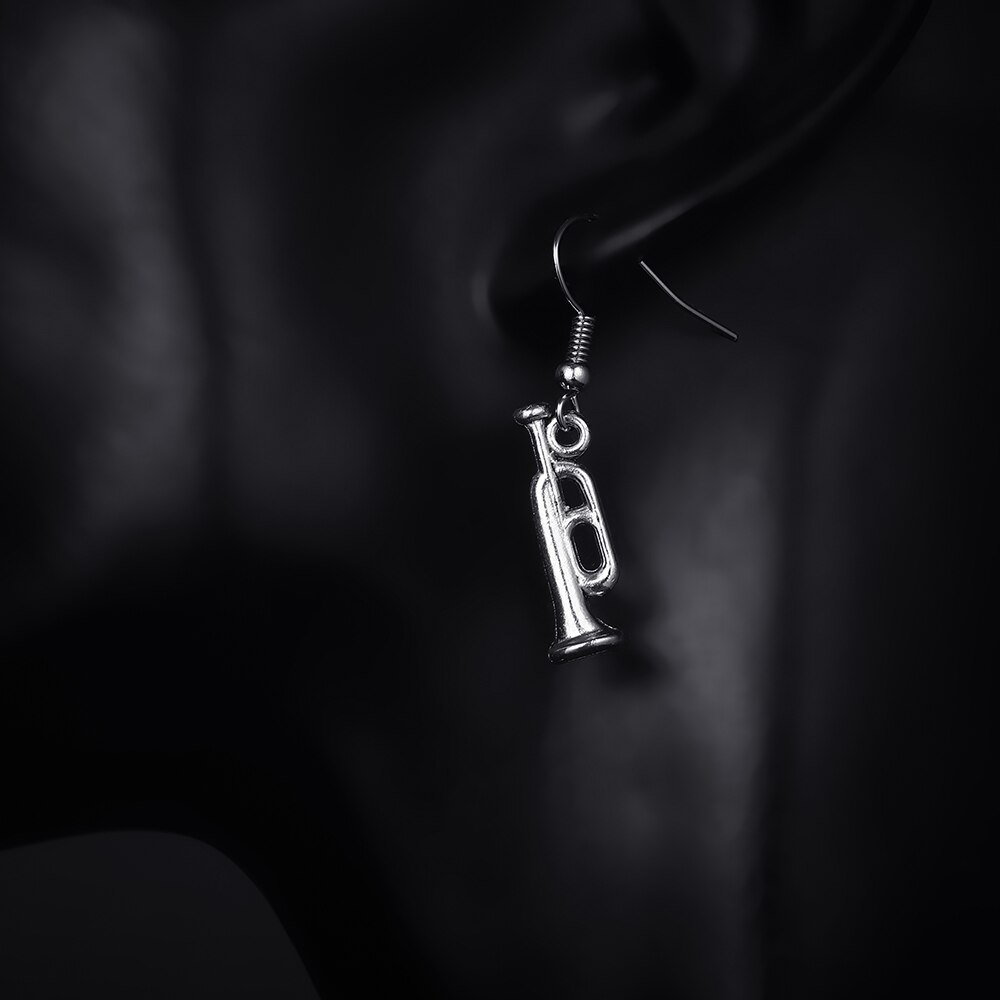 modisch Jahrgang Trompete bilden Baumeln Antike Silber Überzogene Ohrringe für Frauen Mädchen retro Tropfen Ohrringe Nette Ohrring Schmuck