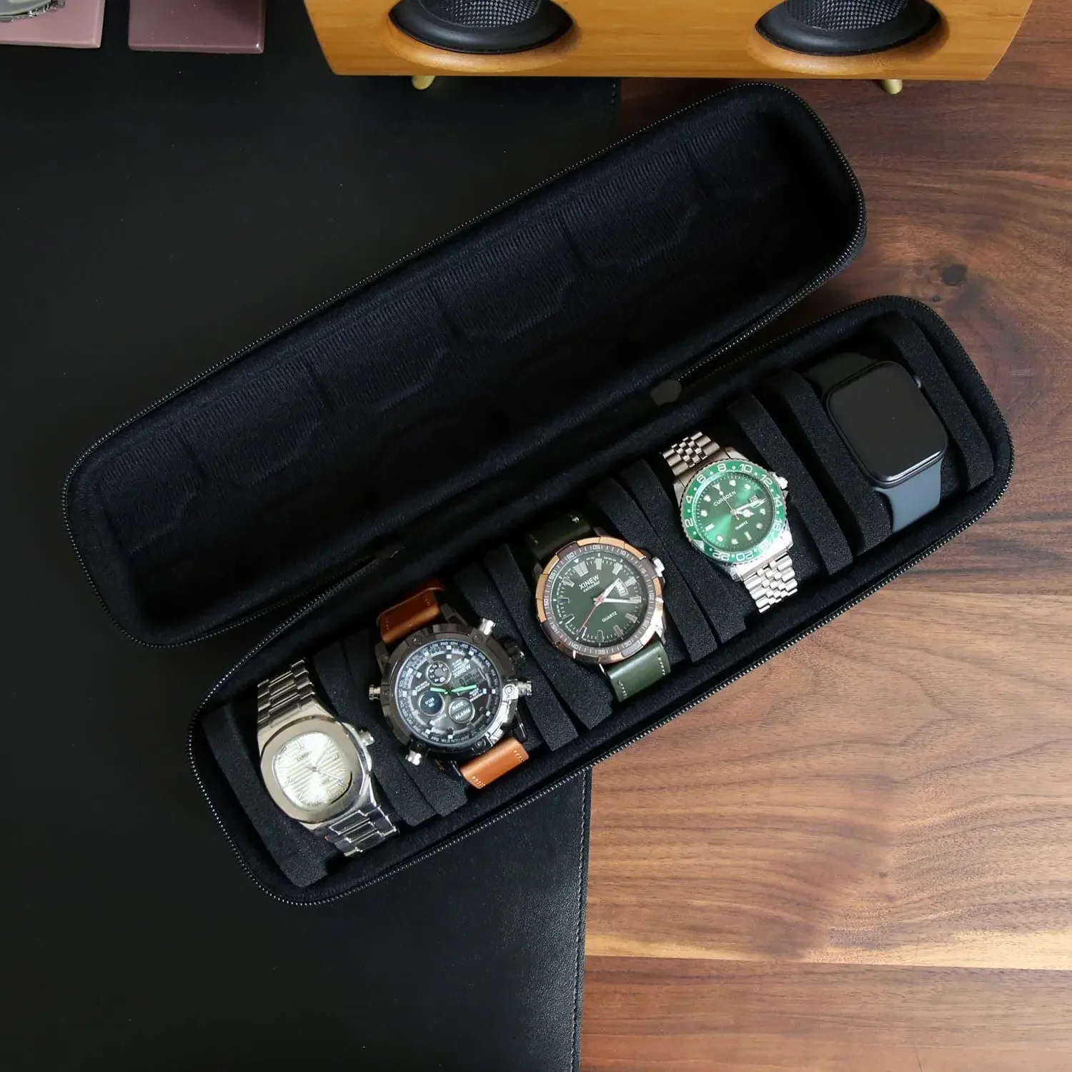 Organizador de caja de reloj para hombres o mujeres, estuche de viaje para relojes, soporte de exhibición portátil para relojes de pulsera y relojes inteligentes