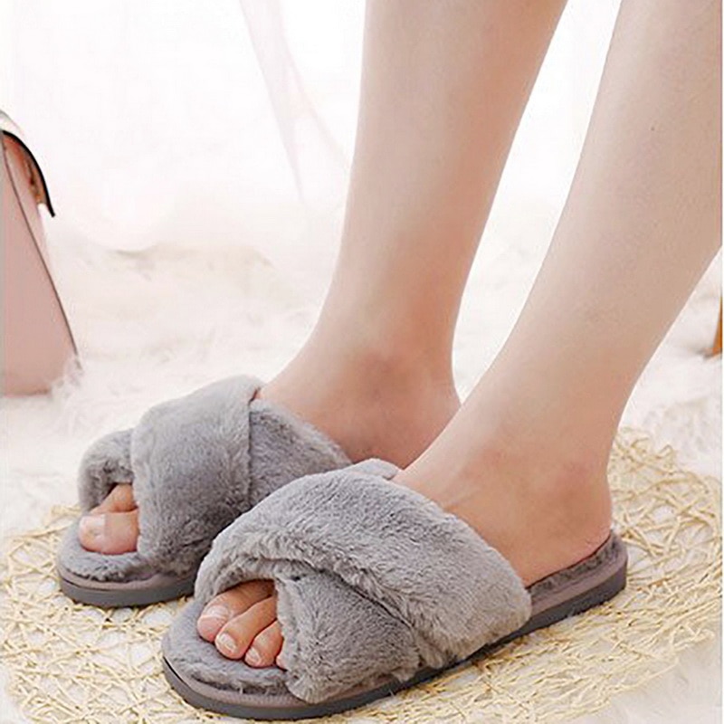 Pantuflas de peluche para el hogar para mujer, zapatos cálidos de invierno para mujer, zapatillas planas deslizantes para mujer, zapatillas de piel sintética 36-41 al por mayor