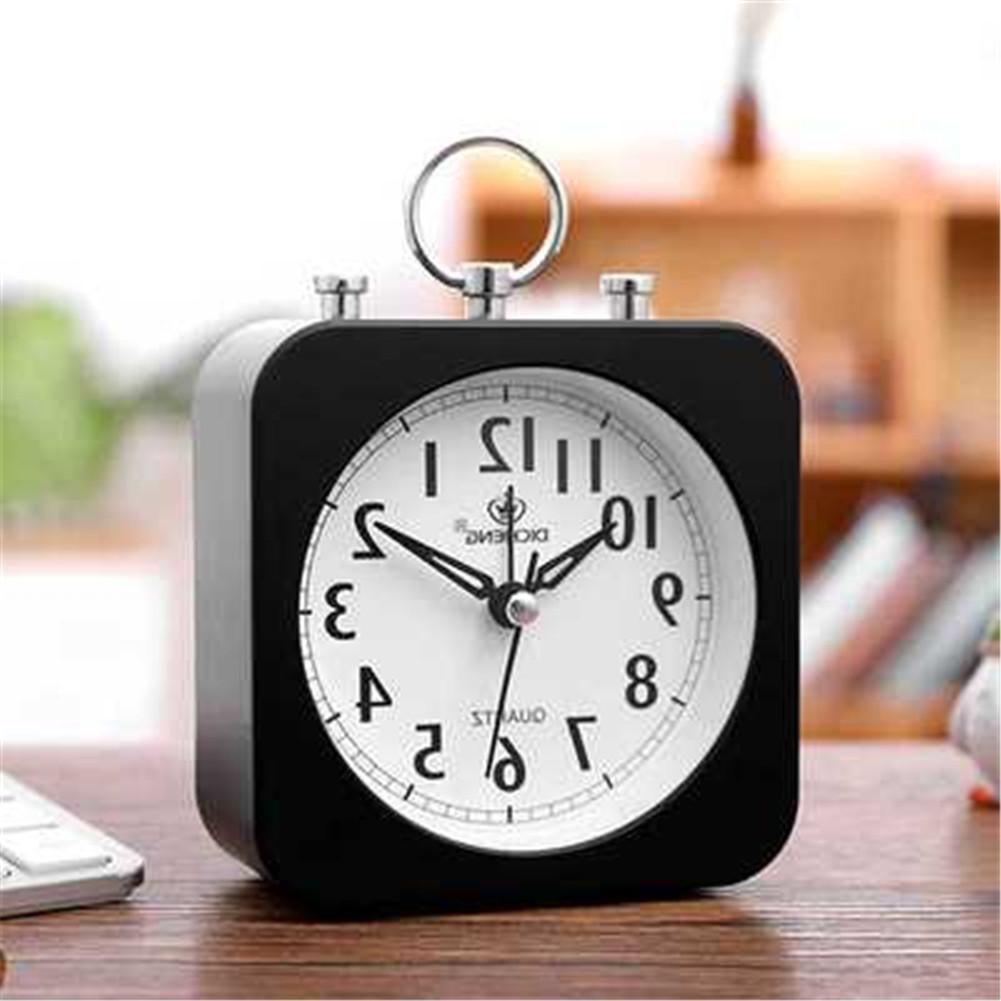 Silent Alarm Clock Non Ticking Deck Clock With Cute Candy For Kids And Elder