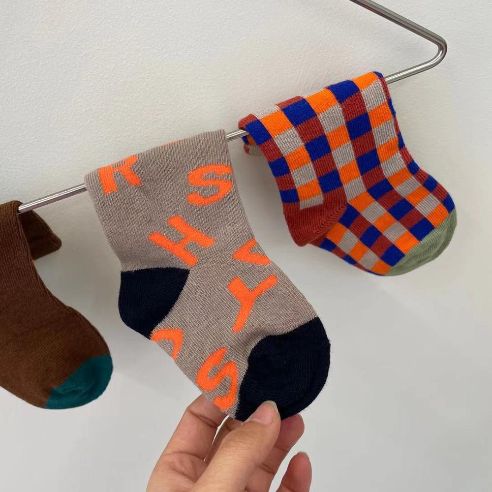 MILANCEL-Calcetines de longitud media para bebé y niña, medias gruesas y cálidas para niño
