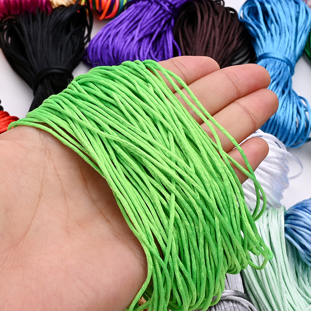 20m/ partier 1.5mm kinesiska knutsnören av sidenmakramé, polyesterpärlsnören för handvävda flätade armbandstillbehör