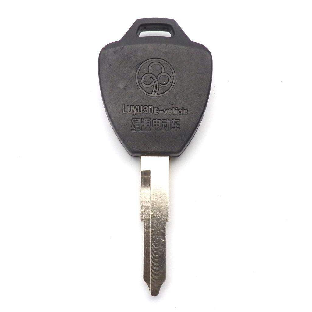 2Pcs Uncut Replacement Remote Ignition Key Transponder Blank Key for GY6 SCOOTER MOPED MOTORCYCLES