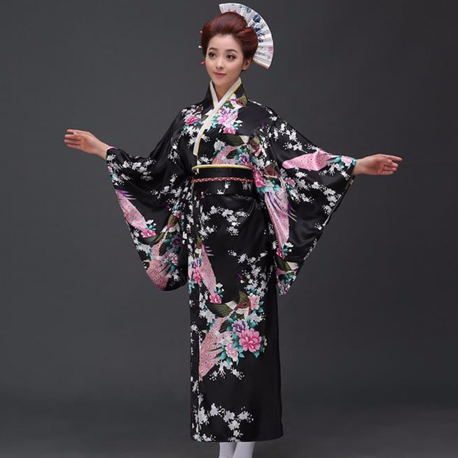 Zwarte pauw Japanse Kimono vrouwen Polyester Satijn Kimono Yukata Avondjurk Haori Kimono Met Obi One Size