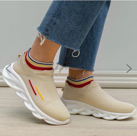 Elastiska strumpor sneakers dam vulkaniserade skor strumpa high top trainers andas tenis feminino fritidsskor dam zapatos mujer: Beige / 35