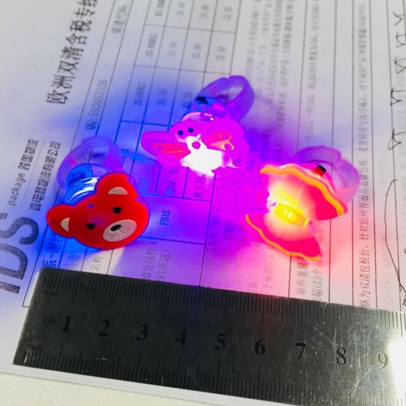 5pcs/set Luminous Rings Flashing LED Light Up Toys for Kids Girls Cute Cartoon Glowing Ring Glow In The Dark Toy Random Pattern