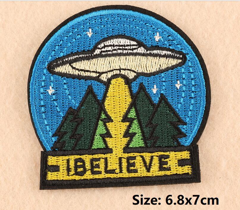 X-bestanden X File Borduurwerk ijzer op Patches Herdenkingsmunt Badge Jurk Diy IK Wil Geloven: NICKEL