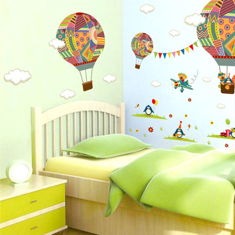 Kleurrijke Air Ballon Beer Giraffe Kinderkamer Muursticker Voor Kinderen Kamers Kinderkamer Cartoon Muurstickers Muurschildering