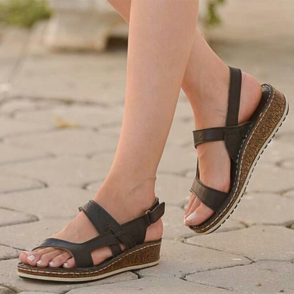 Women Sandals Classic Summer Sandals Soft Bottom Wedges Shoes For Woman Heels Sandals Beach Chaussures Femme Women Casual Shoes: Black / 5