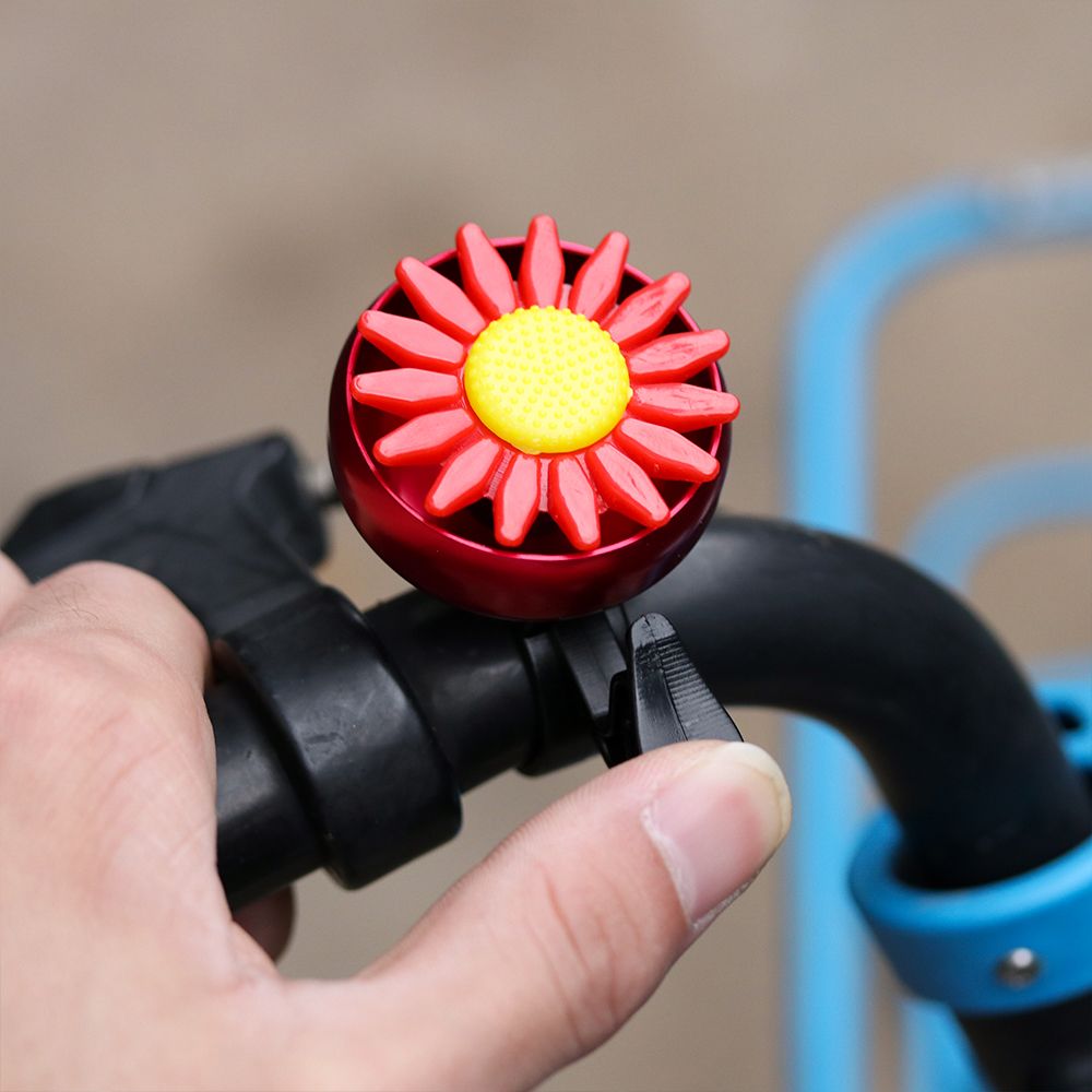 Timbre de bicicleta divertido para niños, bocina de bicicleta con flor de Margarita, anillo de Ciclismo de seguridad para niñas, Alarma para manillares, campana de bicicleta multicolor