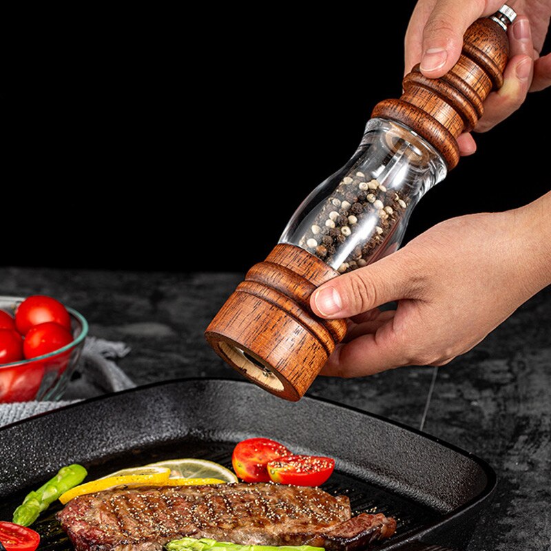 Solid wood pepper grinder pulverizer pepper mill salt and pepper shakers set seasoning bottle kitchen spice jar pepper sprayer