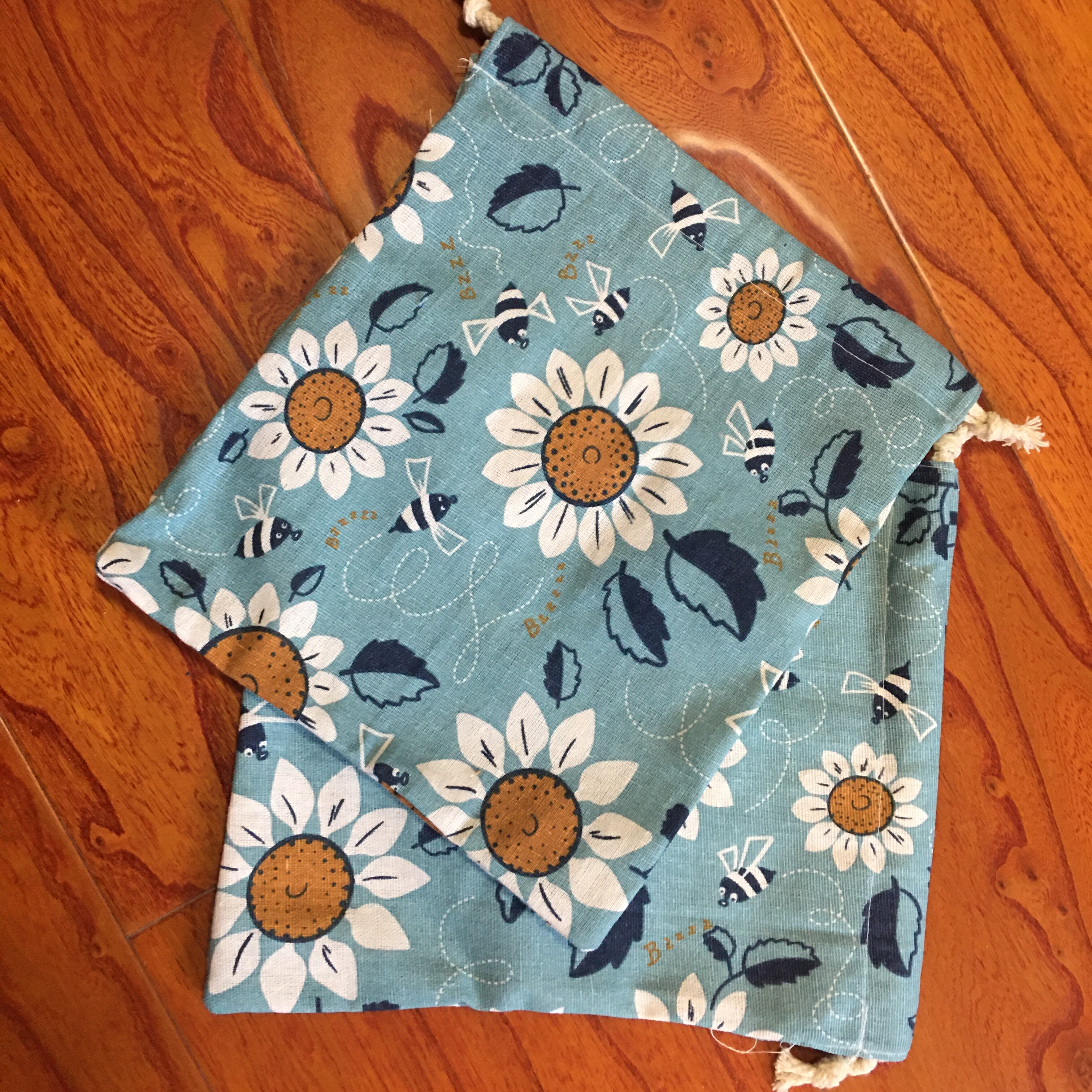 1pc katoenen linnen trekkoord georganiseerde zakjes print zonnebloem bijen feesttas  yl0724c