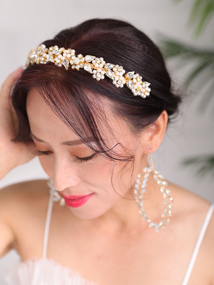Glimmende gouden bruidshaarband en oorbellen, strass-hoofddeksels, kristallen bruidskroonkapsels, bruidshaaraccessoires voor vrouwen
