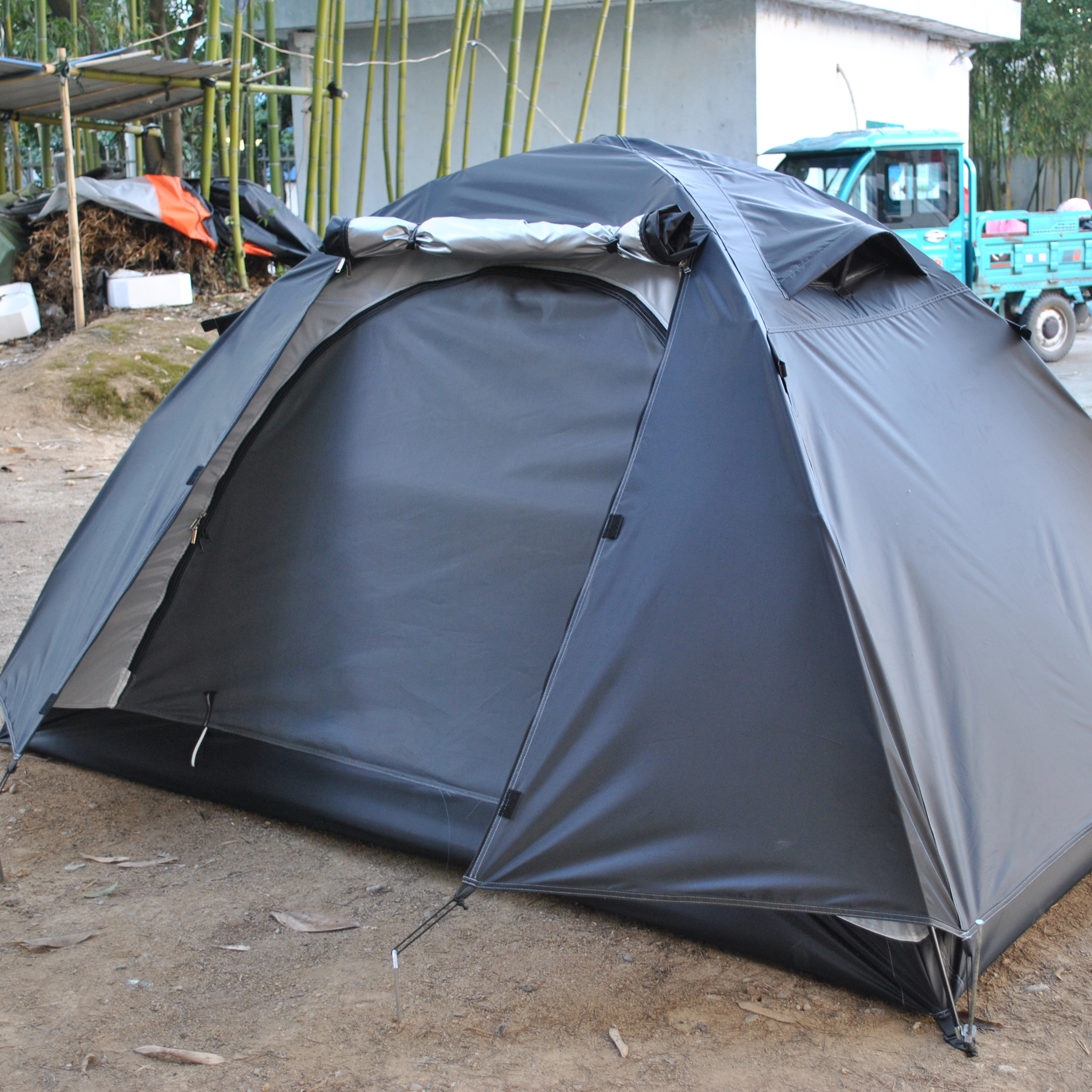 Campingzelt mit Regenschutz, 2 Zelt für 3 Personen, eingestellt in 10 Minuten, wetterfestes Zelt für Camping, Feste, Hinterhof, 2 Schichten: Schwarz