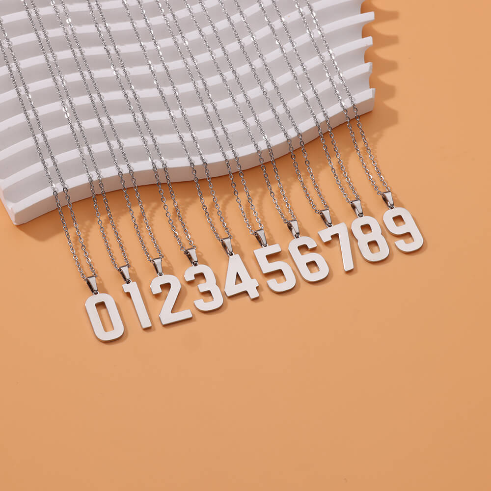 Digitale anhengskjeder for kvinner gullfarget figurnummerhalskjede kragebenkjede premium rustfritt stål smykker krage