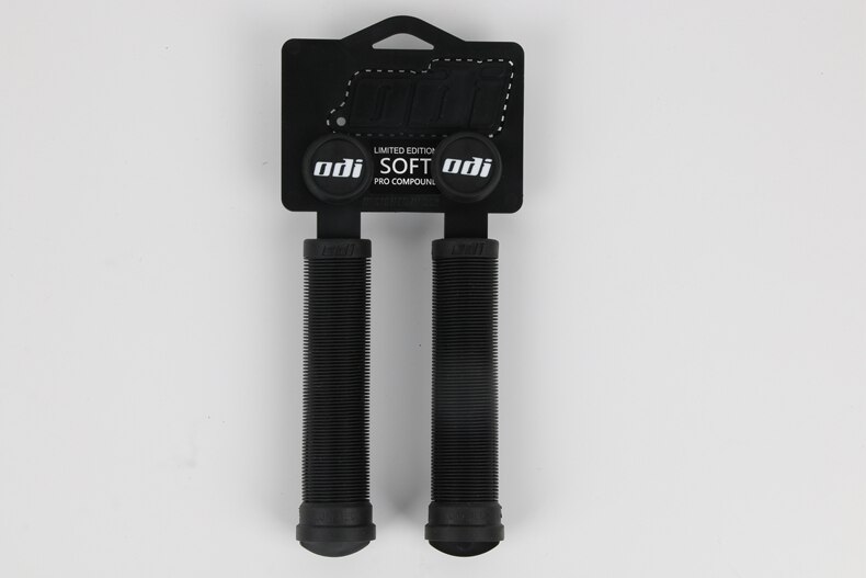 ODI Bicycle Handlebar Grips Silica Gel Handlebar Grip Non-slip Shock-absorbing Handlebar Cover XC / AM Downhill Folding Bike: black