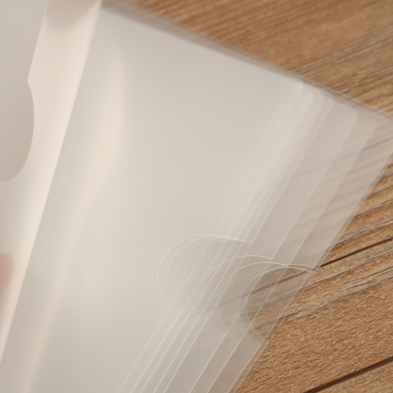 Deli L type folder 20pcs/set transparent single page folder A4 insert sheet folder file protection cover Presentation folder