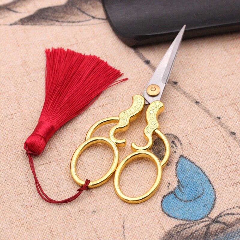 Edelstahl schere stickerei stoff DIY schneiden handwerk kreuz stich Europäischen retro klassische kunst nähen schneiderei zubehör: E   1PCS