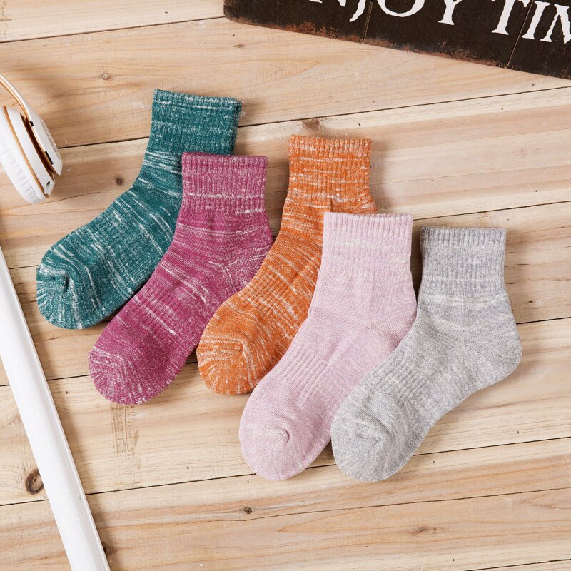 20 pairs Autumn Winter Sports Socks for women Cottom Thermal Retro Style Socks fit for Running Walking Cycling Socks