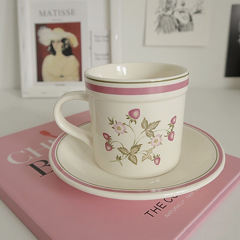 Nordic Small Flower Pink Ceramic Cup Saucer Latte Drinking Tea Breakfast Cup Wedding Decorative Reusable Coffee Cup Set
