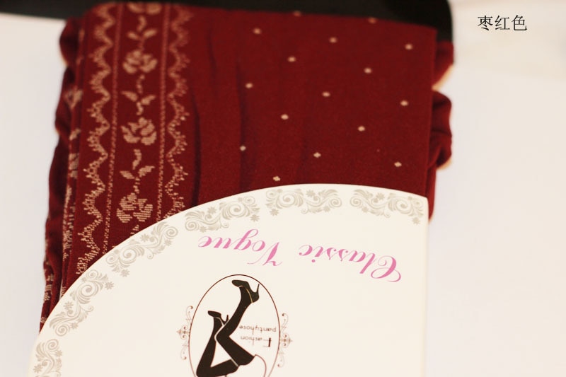 Lente en herfst japanse retro zij jacquard kant fluwelen panty's dames visnet panty's voor dames transparante panty's: Rood