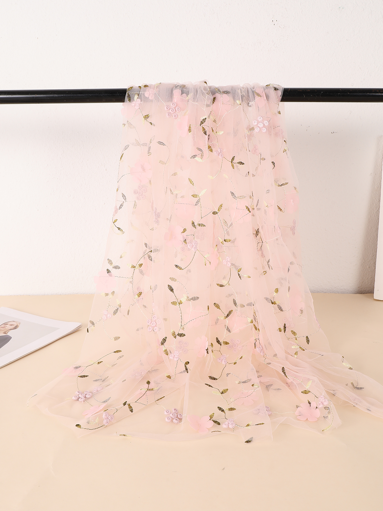 Tulle Fabric Pink Flower Embroidery Mesh Lace Fabric Soft Tulle Lace Fabric for Wedding Party Christmas Decoration