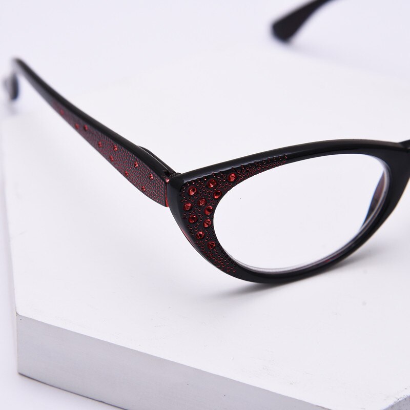 Oulylan Katze Auge Lesebrille Frauen Diamant Presbyopie Brillen Hyperopie Brille Damen Eyewears Tragbare + 2,0