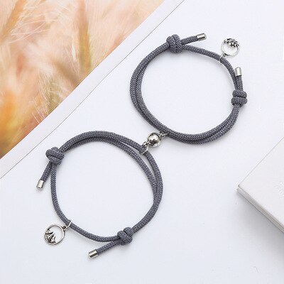 2 stücke Paar Magnet Gewinnen Jedes Andere Kreative Persönlichkeit Paar Armbinde Männer und Frauen Allianz Armbinde Schmuck Liebhaber: grau