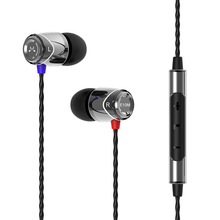 SoundMAGIC E10M Geluidsisolerende In-Ear oordopjes met Microfoon Afstandsbediening Volumeregeling Voor iPhones mobiele telefoon Smart afstandsbediening