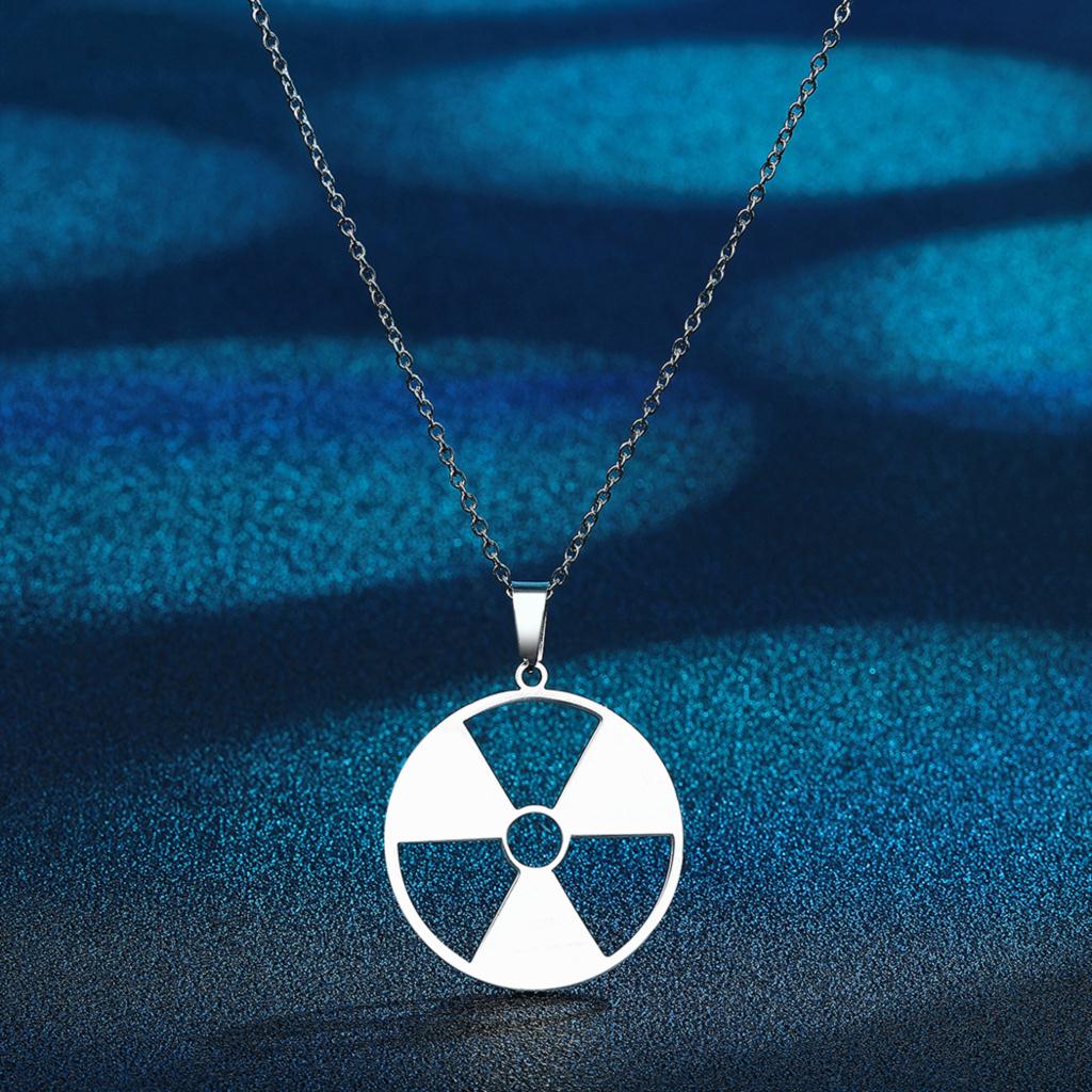 Kinitial Janeiro-colgante con símbolo de peligro de radiación, collar radiactivo, Logo de Hulk, emblema Nuclear, logotipo Cyber Goth, estampado Stalker