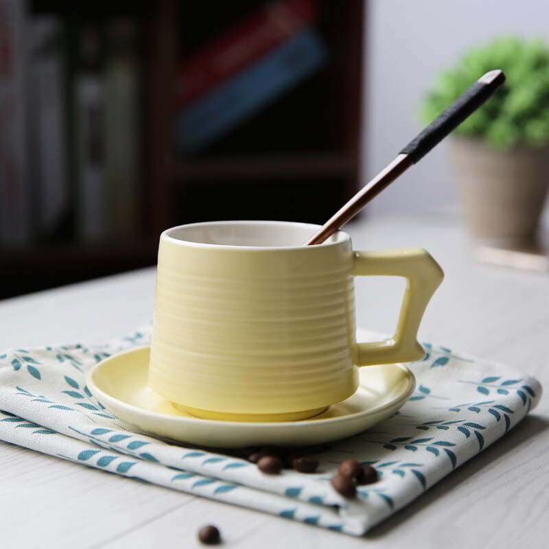 250ml Ceramic Coffee Cup And Saucer Set Six Color Optional Simplicity Coffee Cups Without Spoon High-grade Cappuccino Latte Mugs: Yellow