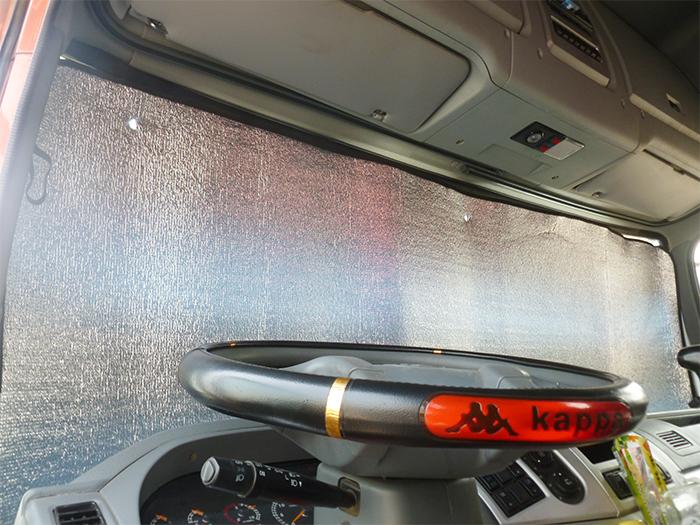 Grande caminhão com sombrinha protetor solar isolamento placa colarinho Kangrui H1H2 gold cup Jianghuai Kangling MRT ace 757