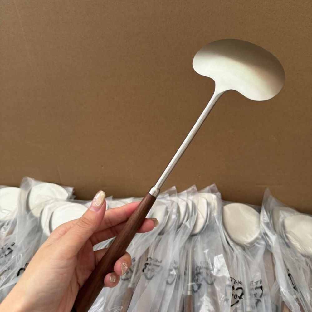 Comfortable Handle Wok Spatula Wood Stainless Steel Steak Spatula Convenient Food Grade Kitchen Stir Fry Shovel Kitchen Utensils