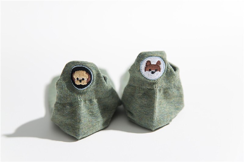 2020Socks children's left and right feet embroidery dog boat socks women's college wind spring socks cotton cartoon products: Green