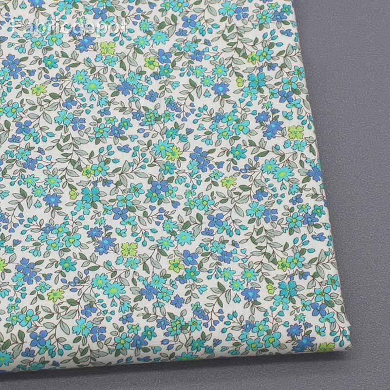 Sommarfrihet färskt litet blommigt tyg ren bomull tunn sektion textil för sömnad av kläder per meter: Grön