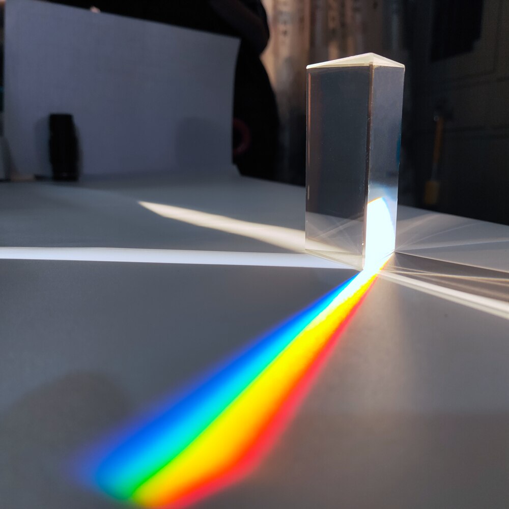 30x30x50mm Dreieckigen Prisma BK7 Optische Gebrochen Licht Spektrum Regenbogen Prismen Glas Physik Lehre freundlicher Studenten präsentieren
