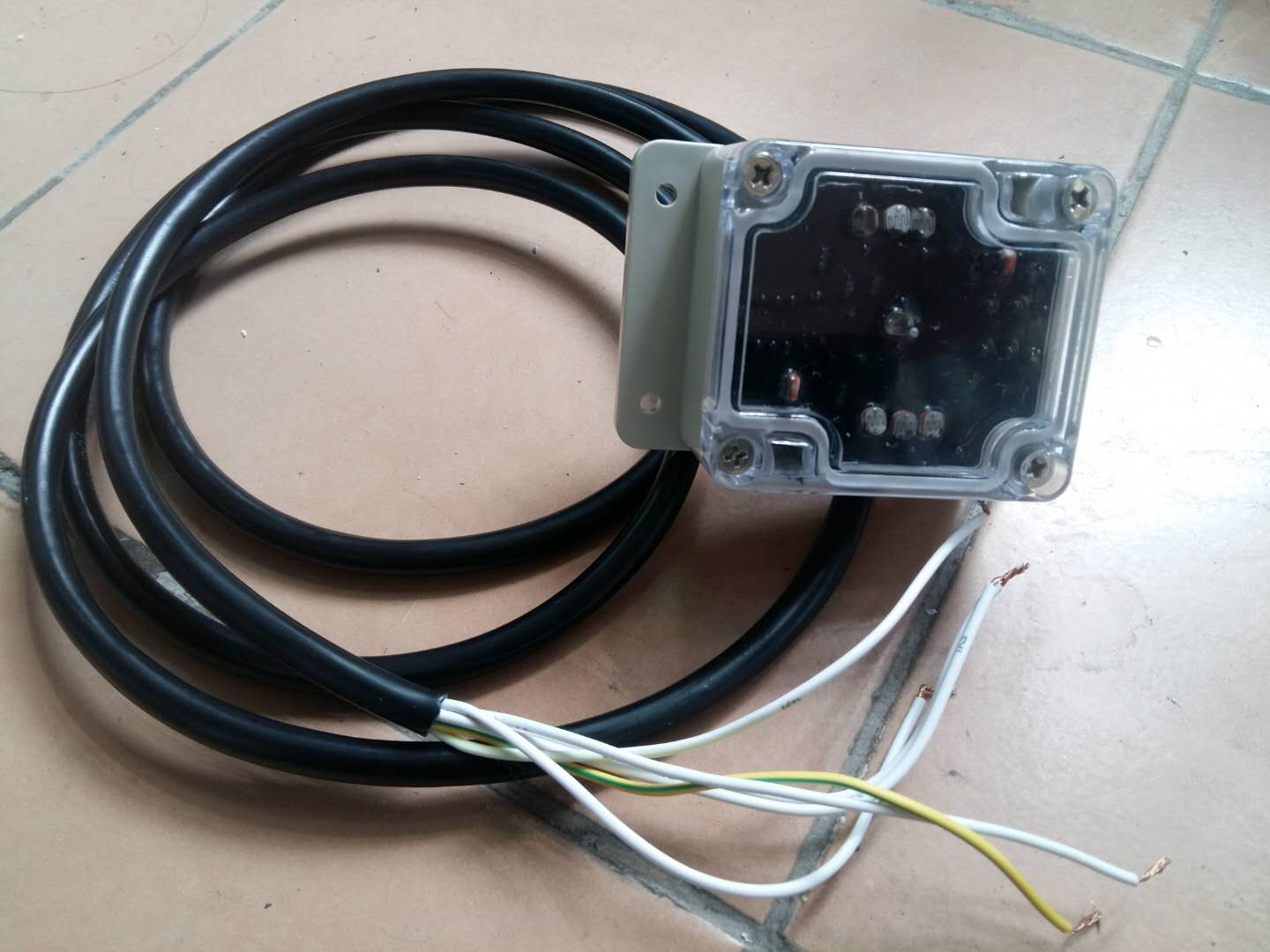 Solar tracking controller single axis photovoltaic tracker automatic solar sun tracking