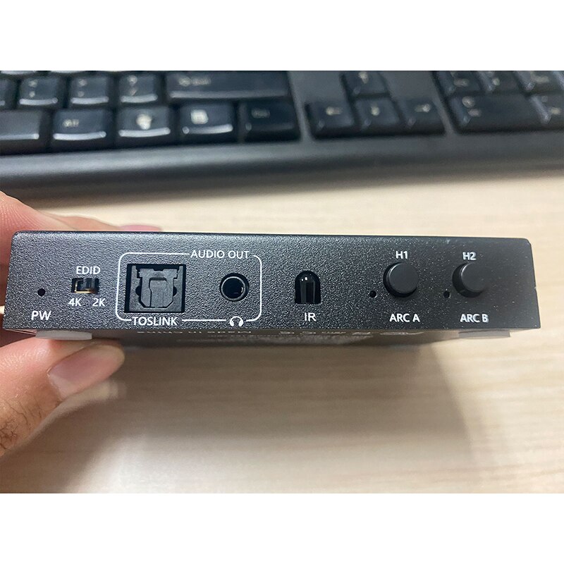 Wishcolor KC-HDA202A HDMI Audio Splitter 2 In 2 Out 18Gbps HDMI2.0 Switch 2*2 With Audio Out/ARC