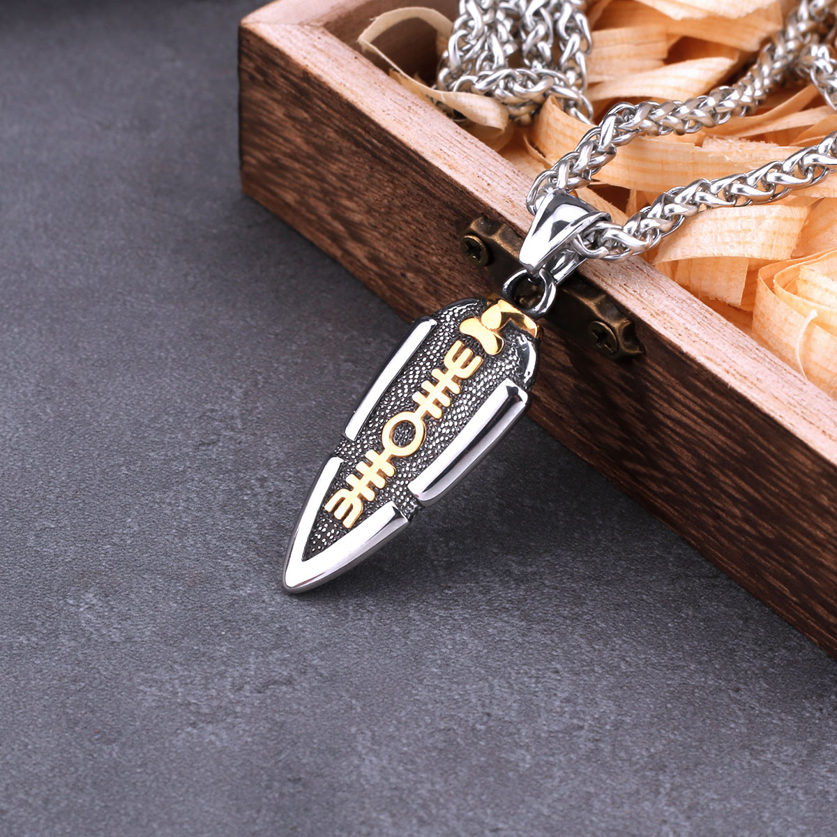Lanza de acero inoxidable Odin Valknut Gungnir colgante collar mitología nórdica runa cuervo de joyería Punk para hombres
