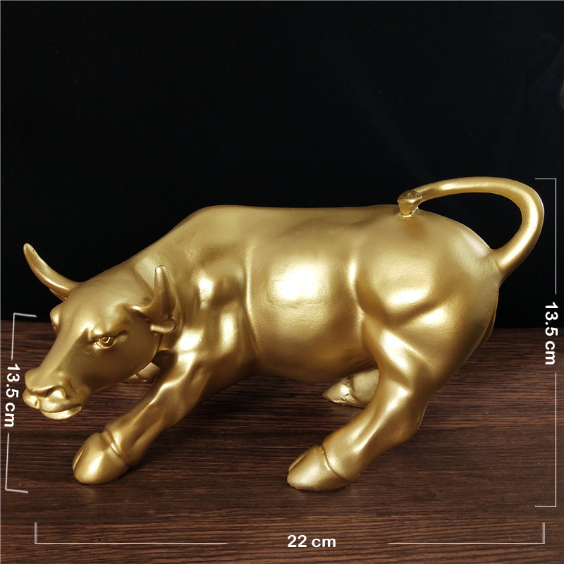 Gold Bull Statue Ornament Wall Street Cattle Sculpture Statue Charging Stock Market Resin Mascot Home Office Decoration: Gold2