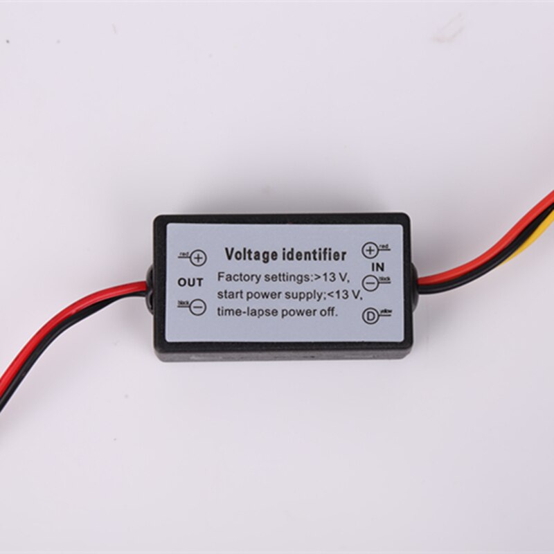 DRL Controller 12-18V Auto Auto LED Tagfahrlicht Controller Relais Harness Dimmer Auf/Off Nebel licht Controller Modul