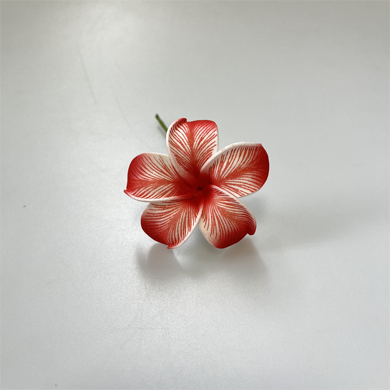 12 piezas de pinzas para el cabello de flores de Plumeria hawaiana, tocados de flores de espuma de playa de 2,4 pulgadas para accesorios para de boda: Color vino