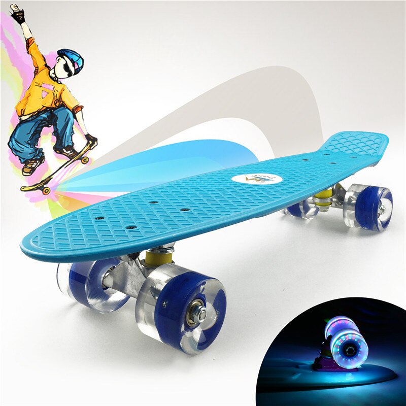 Flashy Penny Board 22 inch Skateboard Cruiser For Kids Mini Skate Board Outdoor Sports Retro Flashing 4 wheels Skates: sky blue