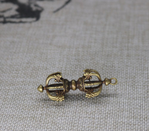 Chinese Collectibles Pure Brass Tibetan Vajra Dorje Small Pendant Statue