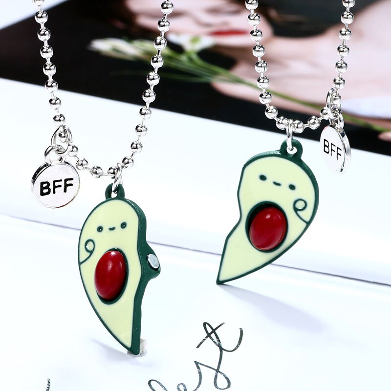 BFF Necklace 2Pcs/Set Cute avocado Heart-shaped Best Friends Necklaces Couples Chain Friendship for Kids Girl Women