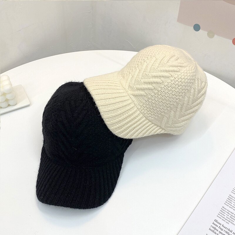 Hatt för kvinnor höst och vinter ledig ullhatt förtjockad och varm justerbar enfärgad basebollhatt med brätte stickad mössa