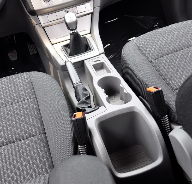 Reposabrazos para Ford Focus Mk2, compartimento central de almacenamiento, accesorios de decoración de estilo de coche, doble capa, gran espacio